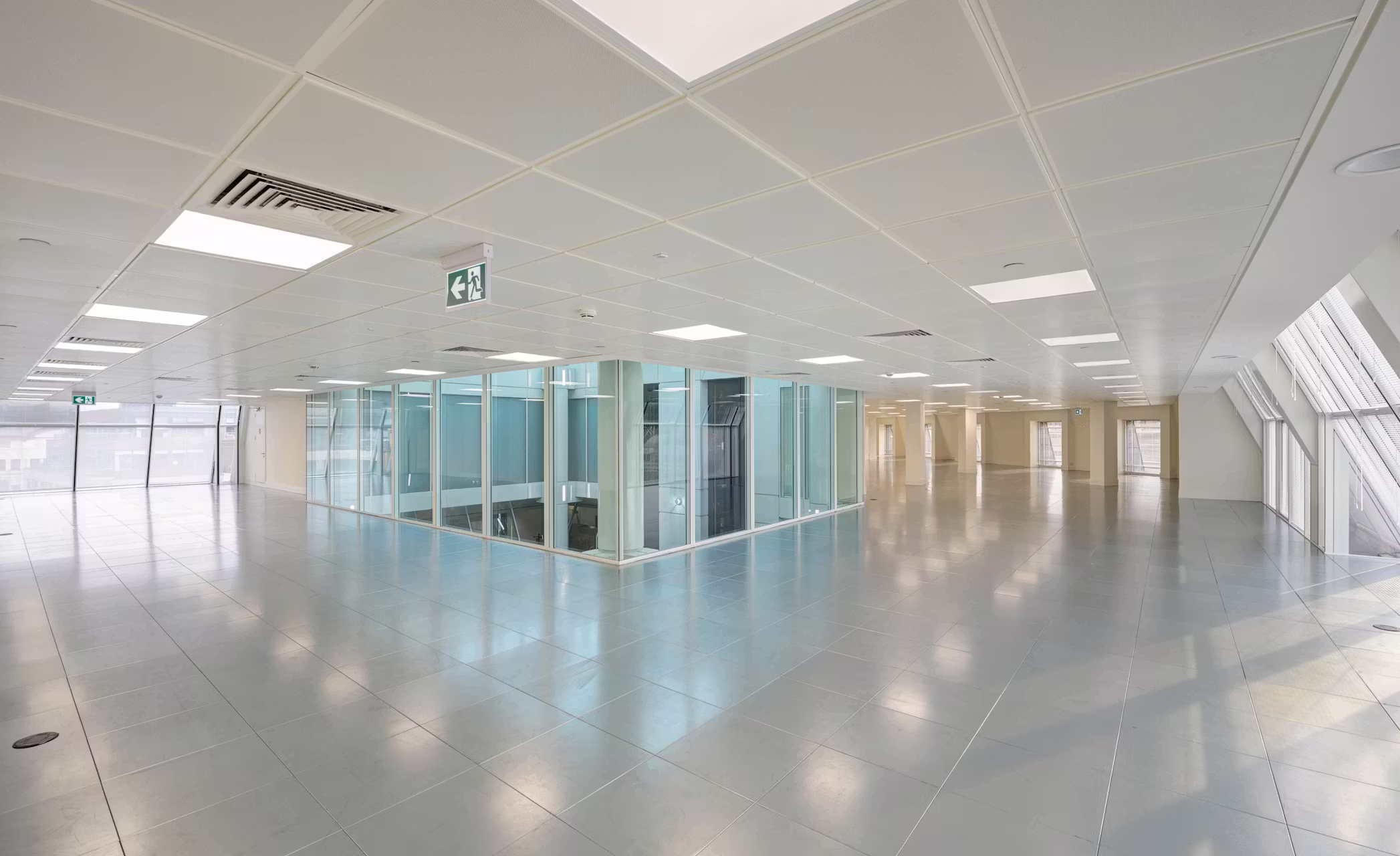 75-King-William-Street-01-highres-sRGB