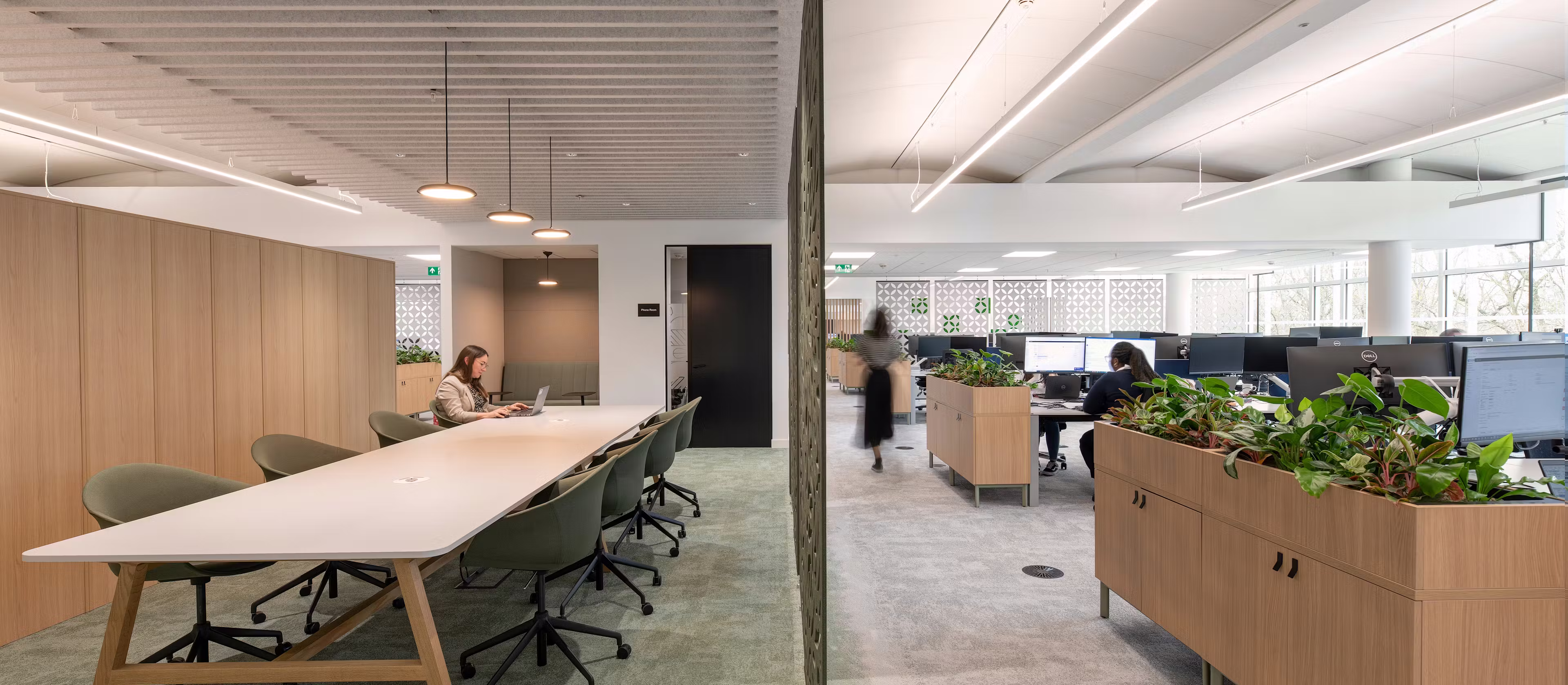 7XFx2cxQ-Aegon-19-highres-sRGB-1