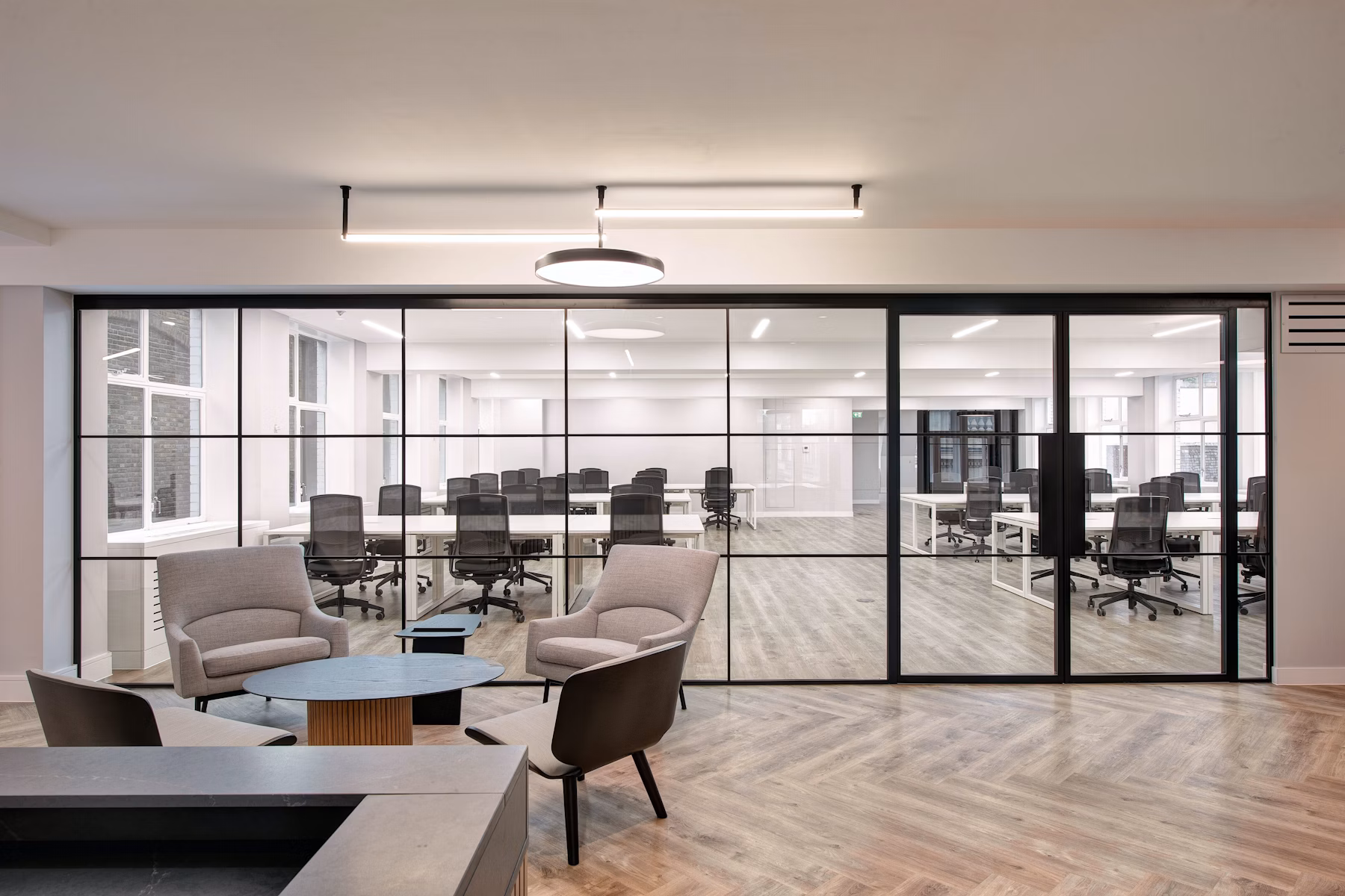 Byron-House-09-highres-sRGB-scaled-1