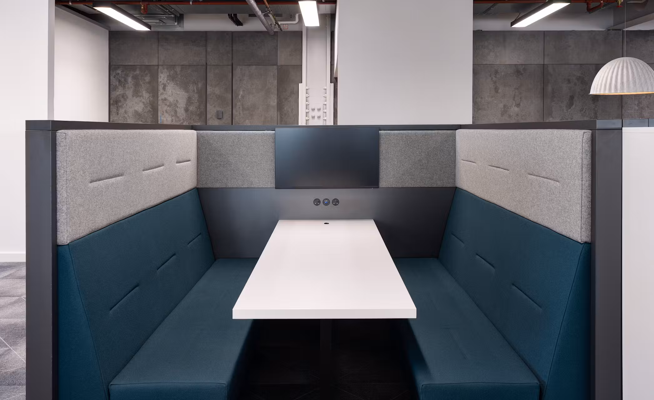 Cellnex-Manchester-09-highres-sRGB-scaled