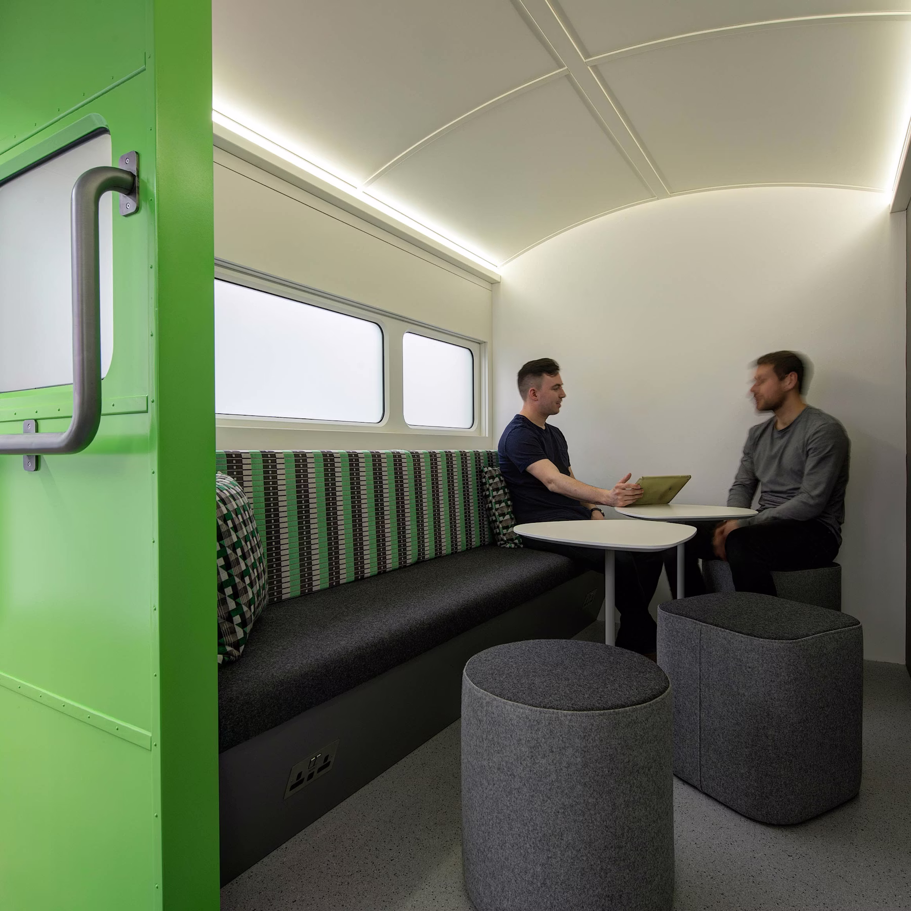 Houzz-03-highres-sRGB