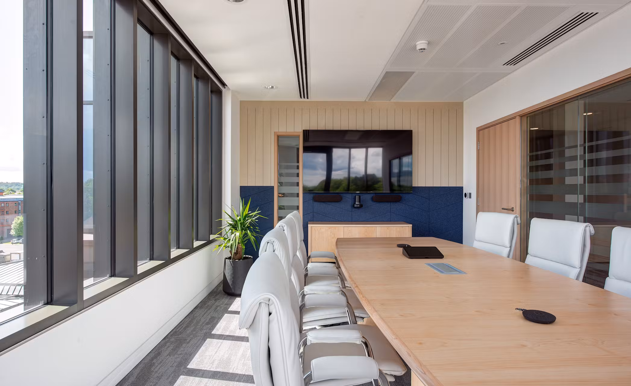 InterSystems-Windsor-19-highres-sRGB-scaled