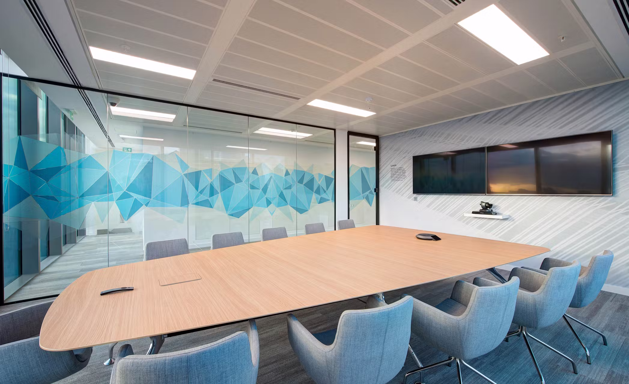 OliverJames_3x2_0003