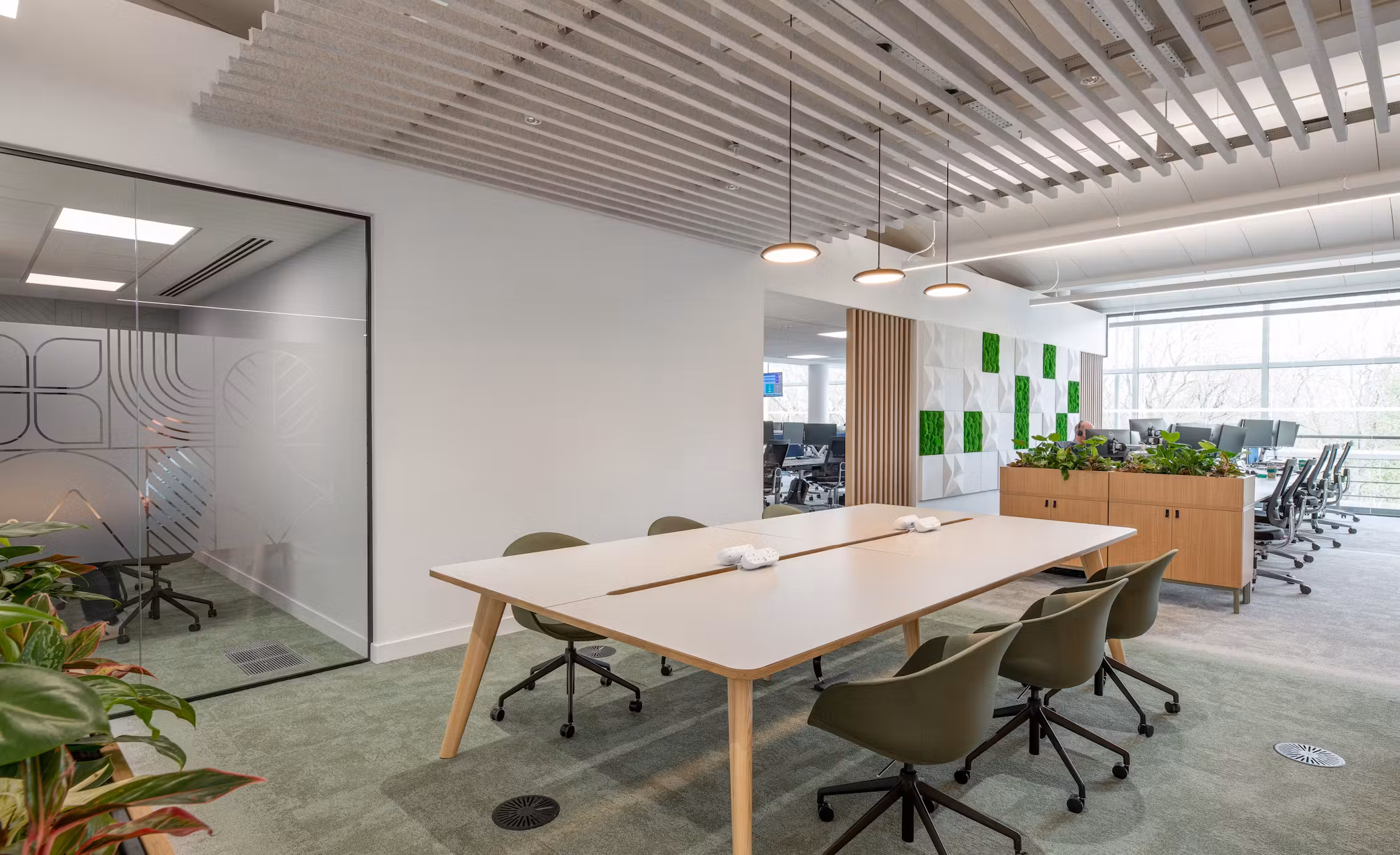 PKE61PsC-Aegon-25-highres-sRGB