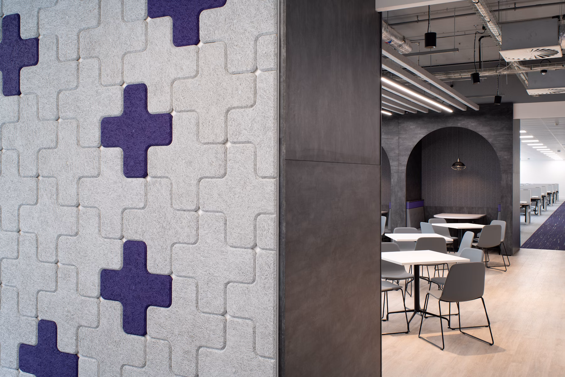 Roku-TV-08-highres-sRGB