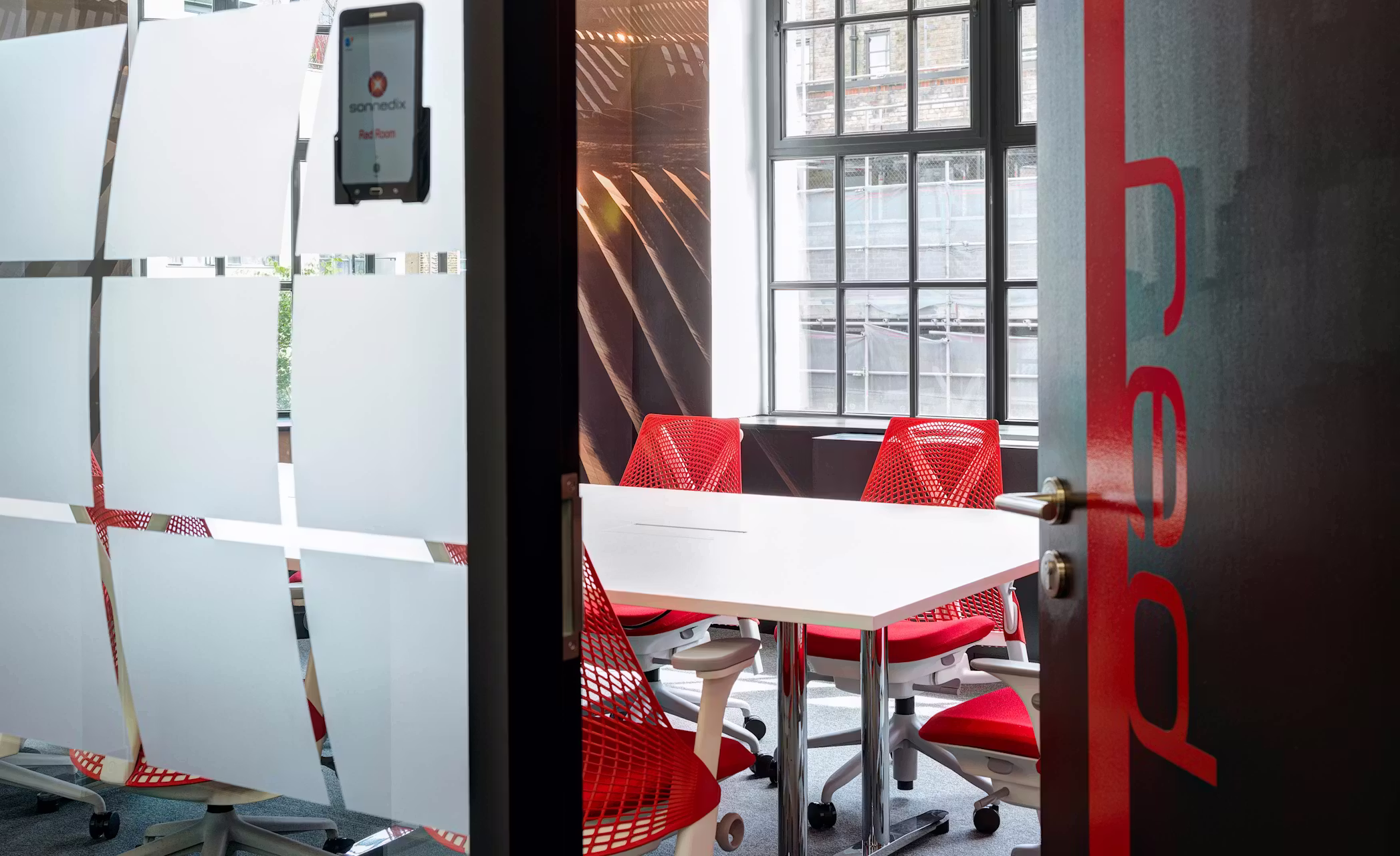 Sonnedix-05-highres-sRGB