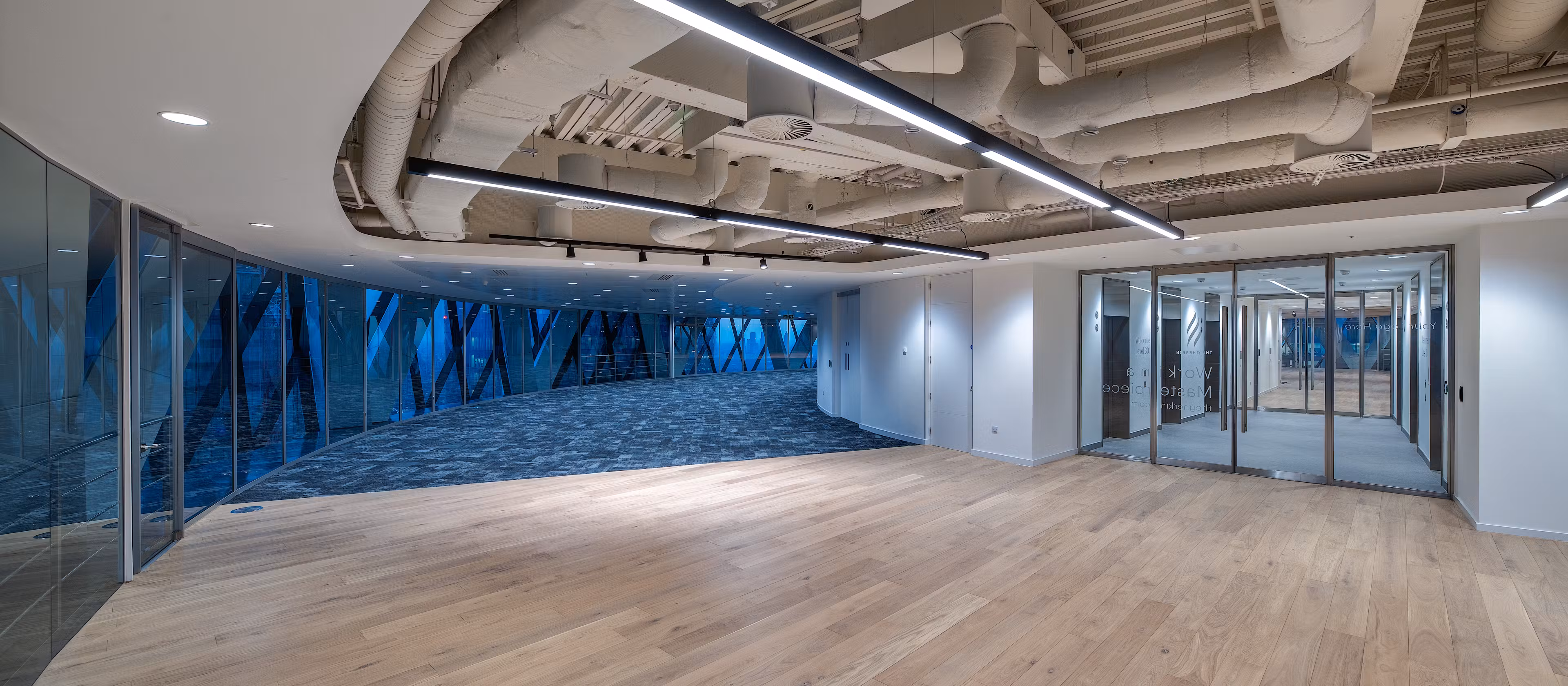 The-Gherkin-30th-floor-02-highres-sRGB