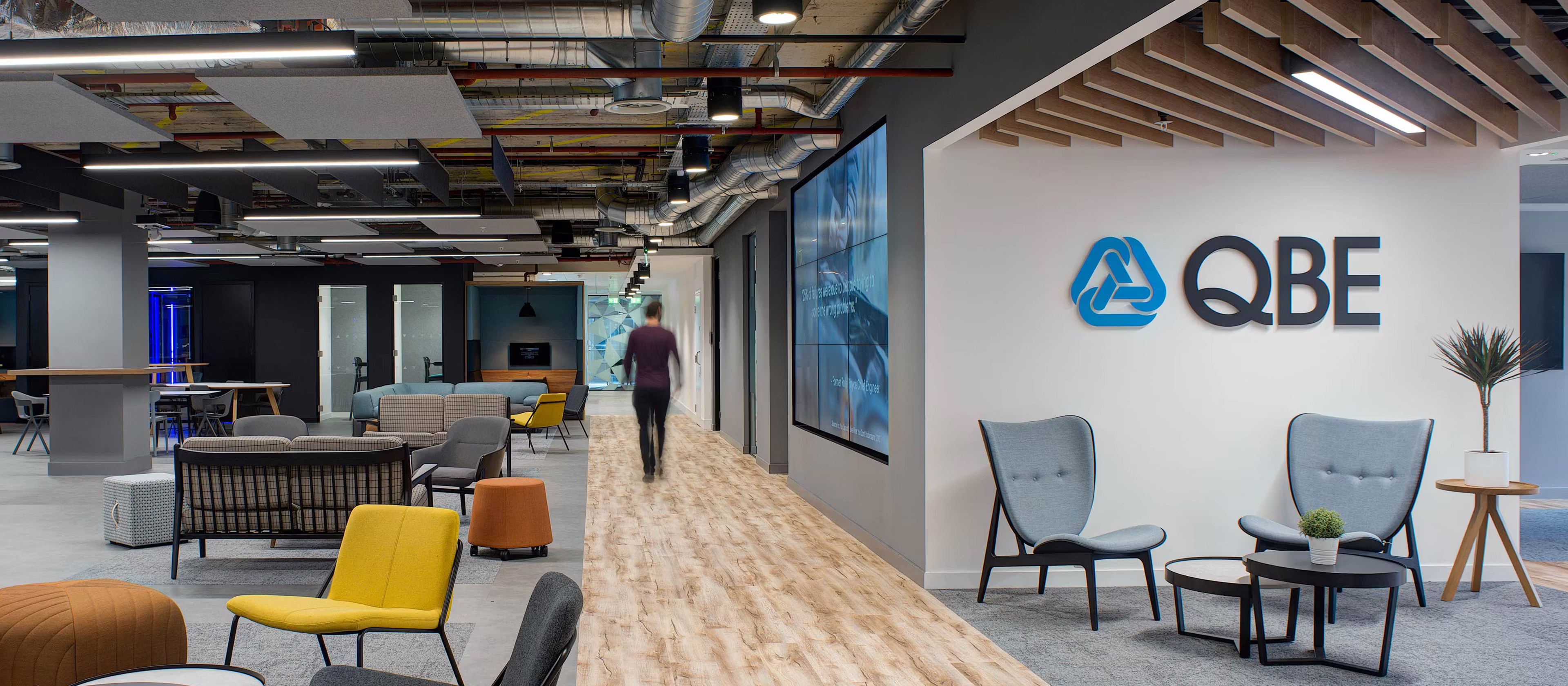 UN8T3VbY-QBE_02_Hero