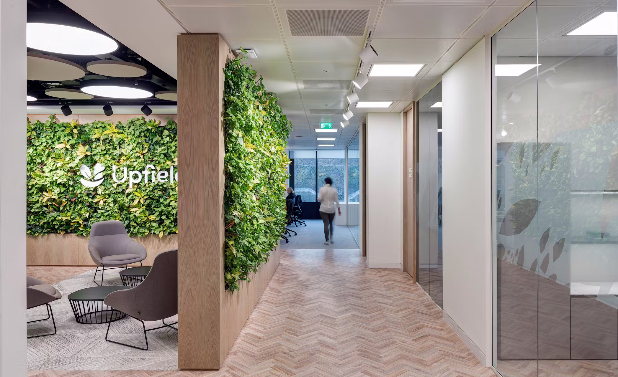 Upfield-02-highres-sRGB