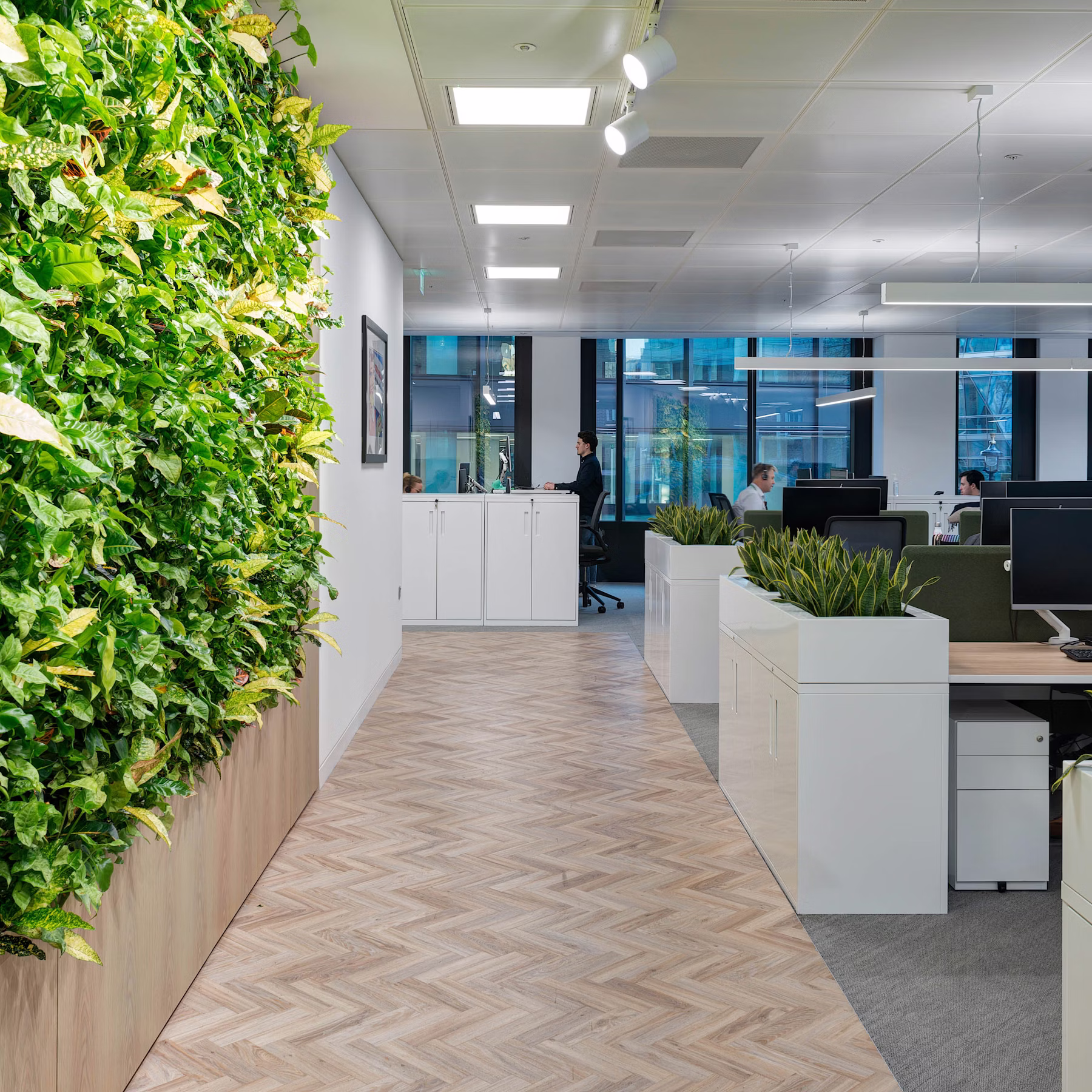 Upfield-05-highres-sRGB