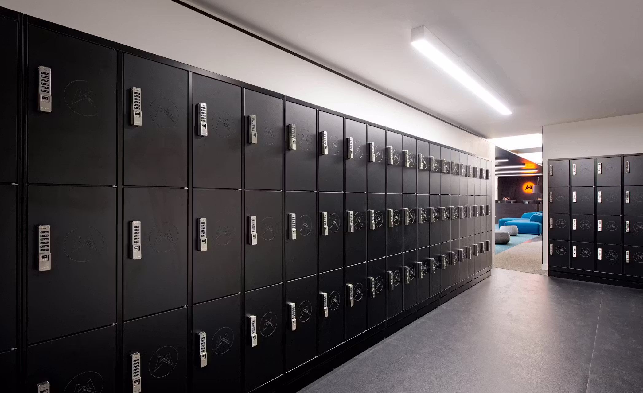 Wassermans-18-highres-sRGB