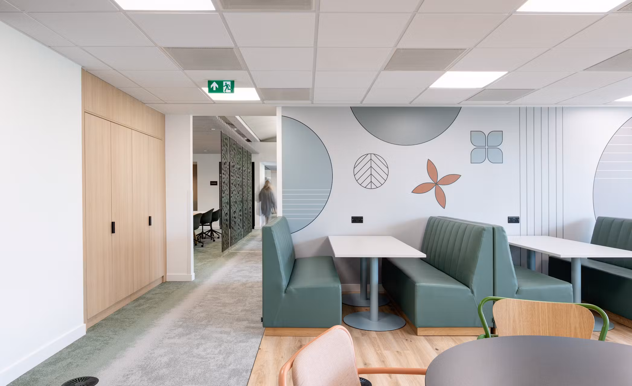 dj4MIjCj-Aegon-17-highres-sRGB