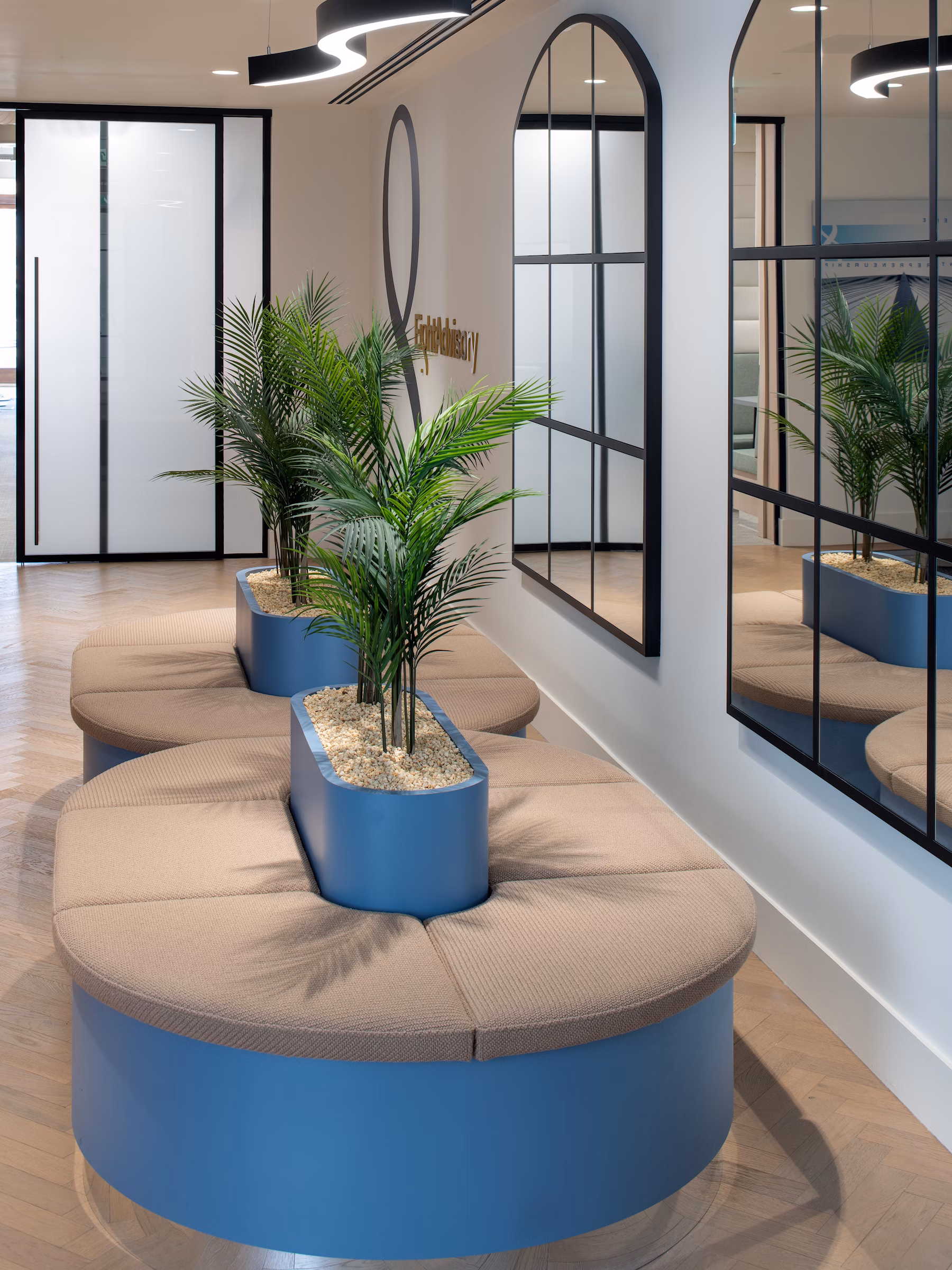 8-Advisory-04-highres-sRGB