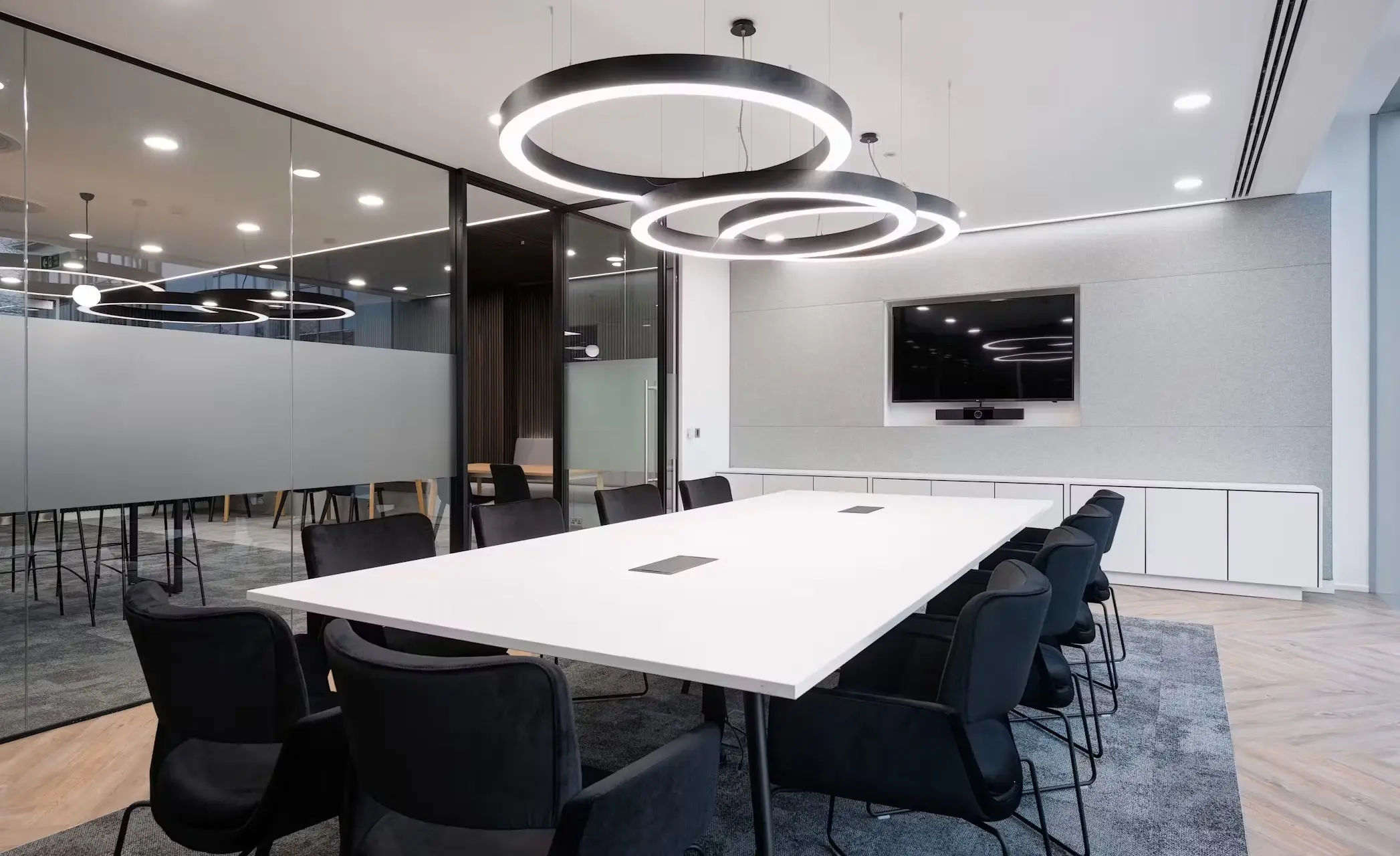 Schroders-03-highres-sRGB-scaled