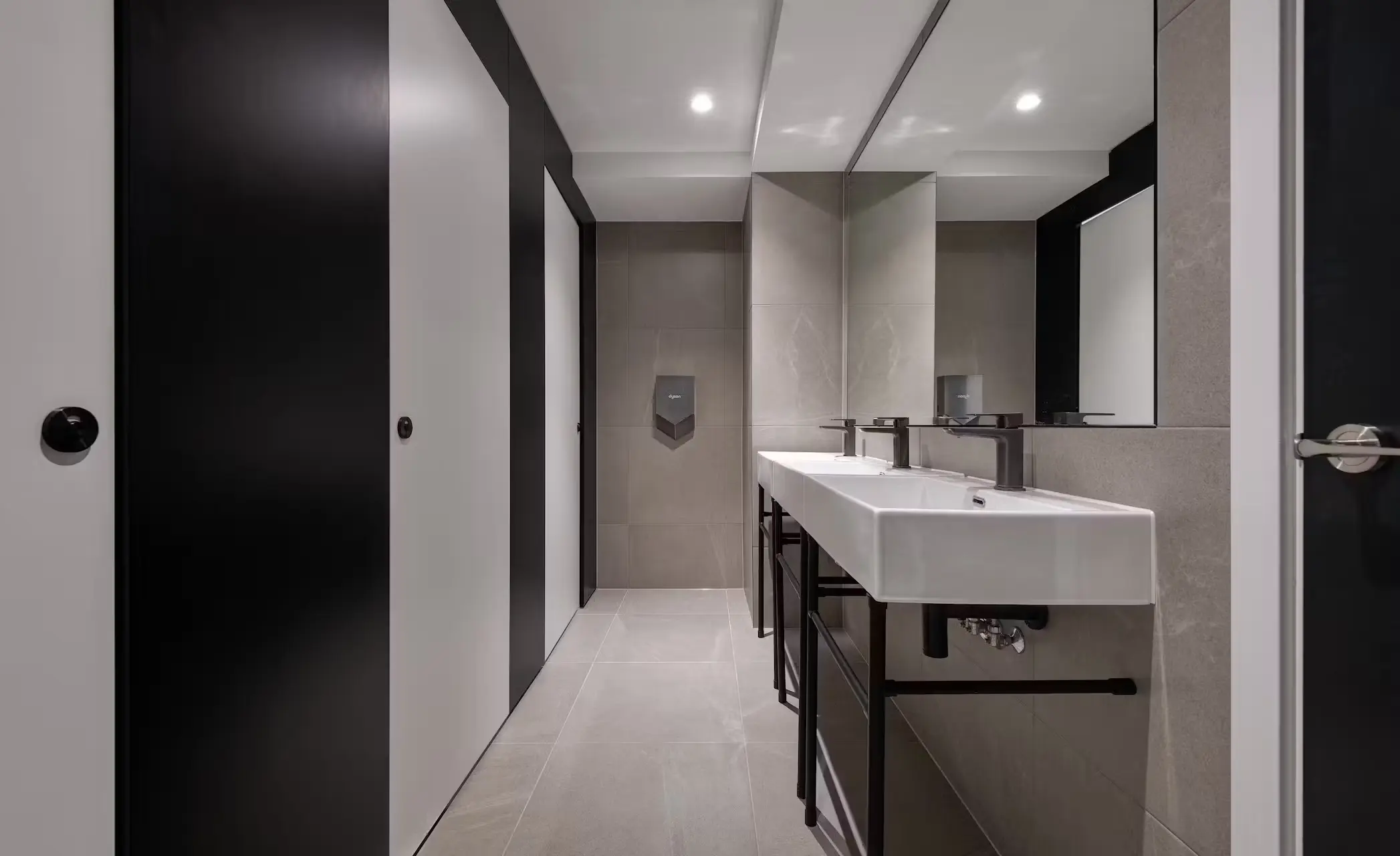 uu6MKZLm-Argyll-Street-4th-floor-08-highres-sRGB