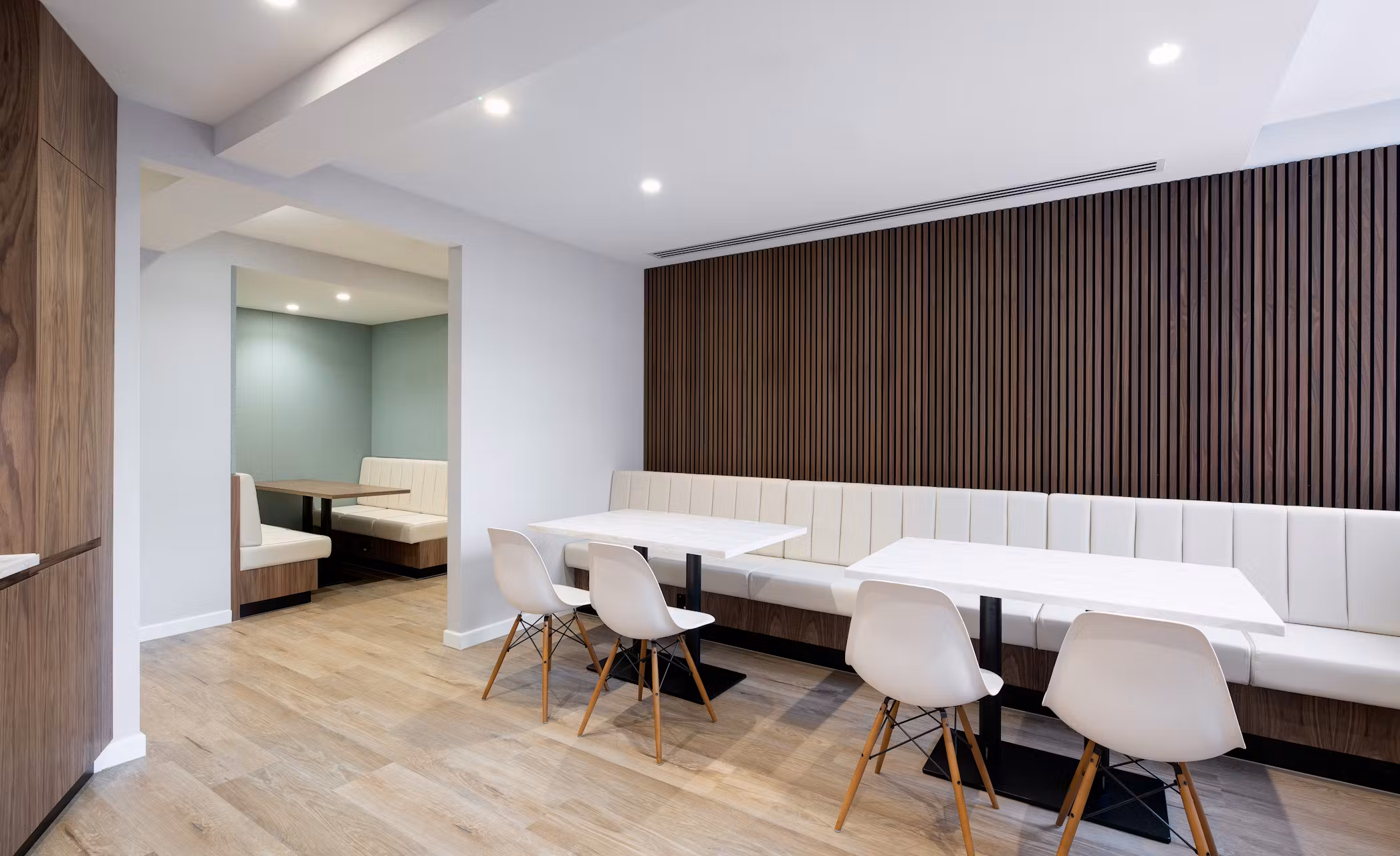 Evergreen-13-highres-sRGB