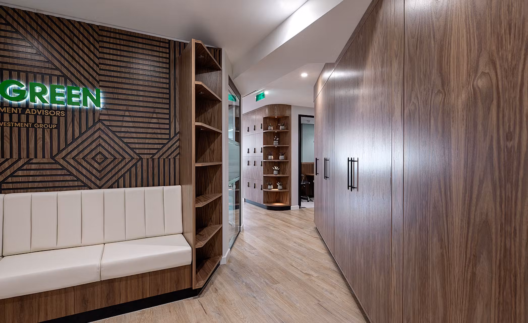 LBsOf8v2-Evergreen-03