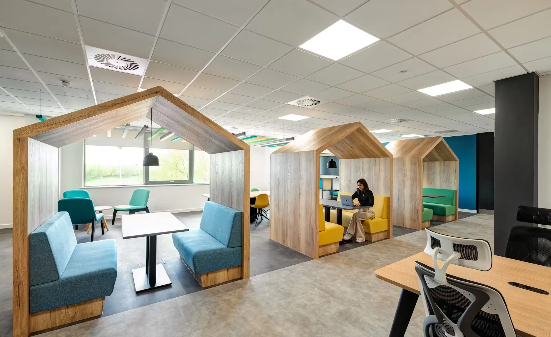 Pets-at-Home-23-highres-sRGB