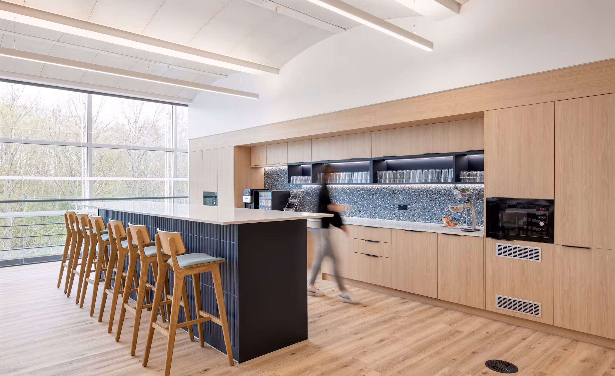 psrschuQ-Aegon-10-highres-sRGB